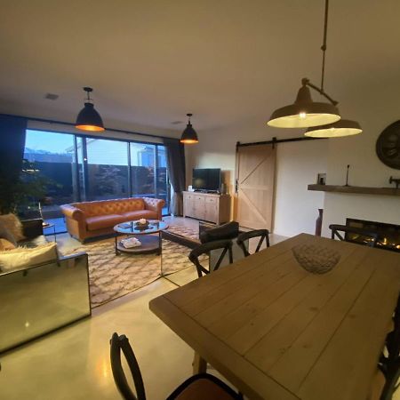 Black Stilt Retreat, Stunning Luxury Property Twizel Exterior foto